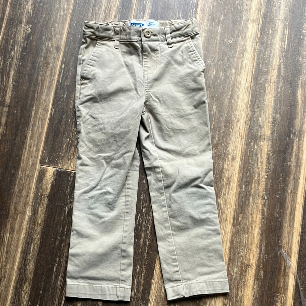 Skinny tan pants